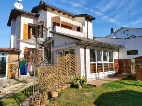 3 bedrooms house at Marina di Ravenna 400 m away from the beach with enclosed garden and wifi
